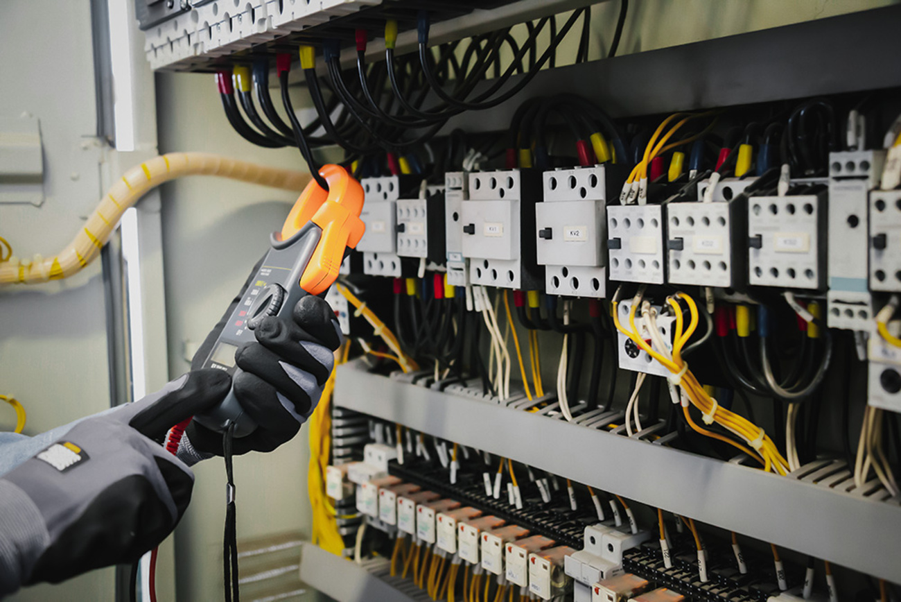 DGUV Vorschrift 3-Check bei ULSYTEC in Haiger